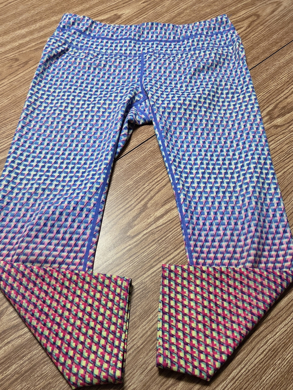 Athleta Vivid Sonar Capri Leggings - Blue, Pink & Yellow